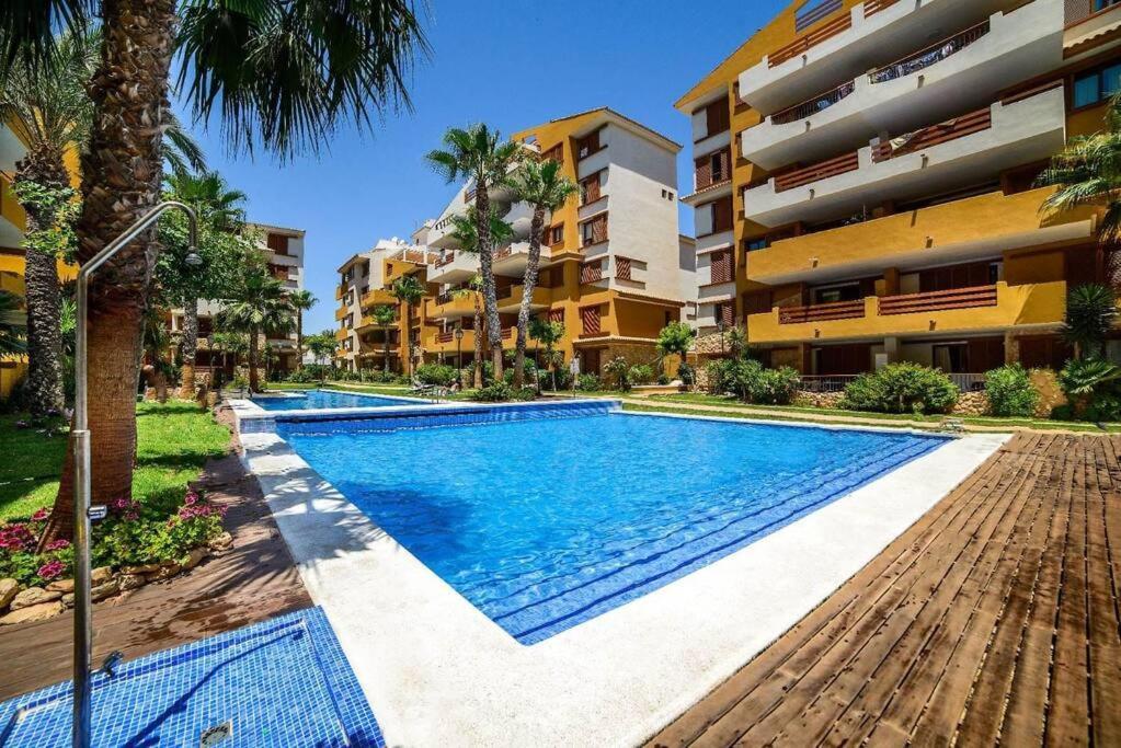 Olivia Sunny 2 Bedroom Apartament Punta Prima Торрев'єха Екстер'єр фото