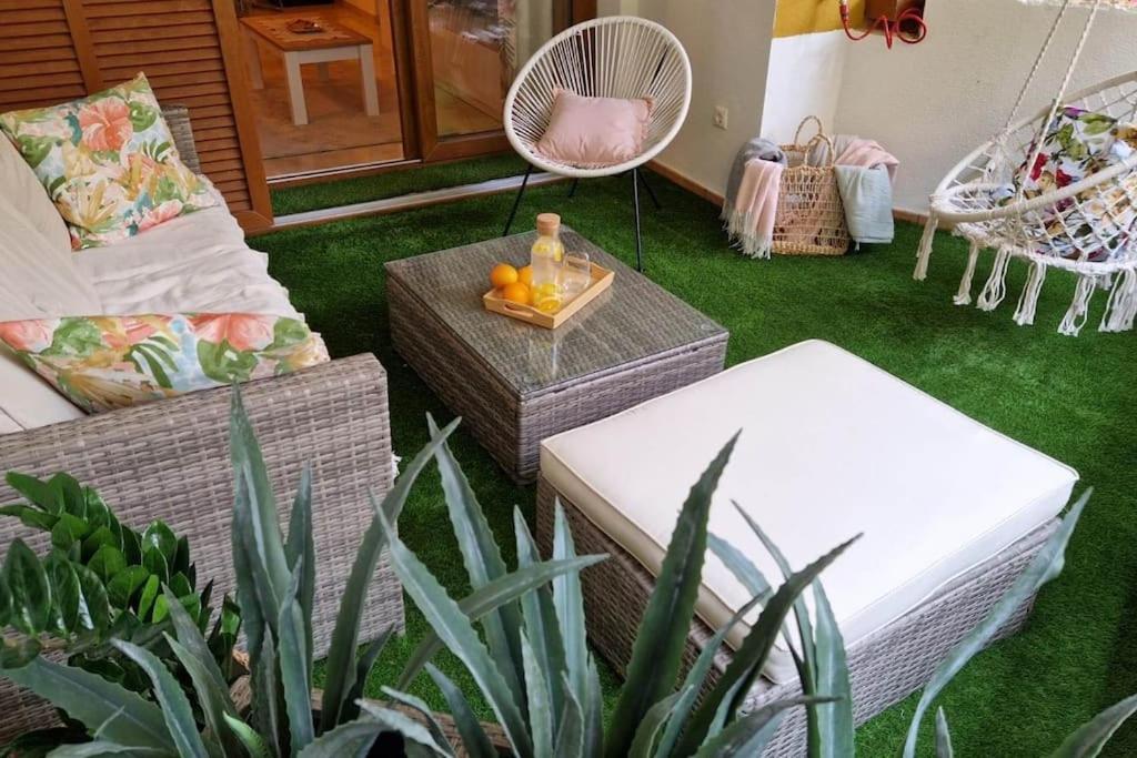 Olivia Sunny 2 Bedroom Apartament Punta Prima Торрев'єха Екстер'єр фото