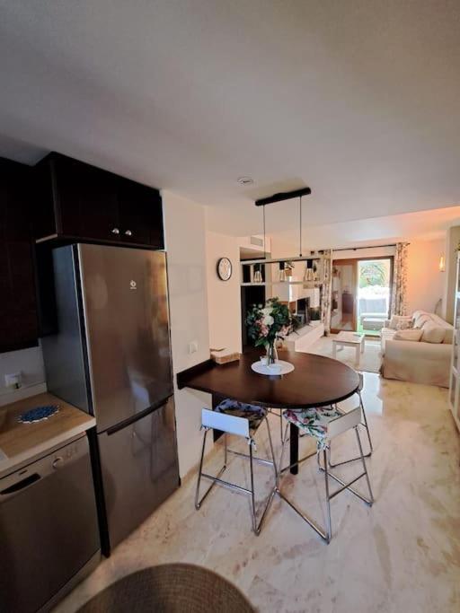 Olivia Sunny 2 Bedroom Apartament Punta Prima Торрев'єха Екстер'єр фото